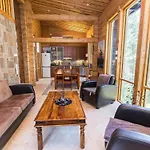 Matkajoentie 4b By Interhome